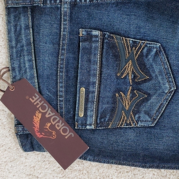 JORDACHE~Size 31/12~Dark Denim Capri Embroidered Stitching, Logo NEW. - Picture 16 of 16